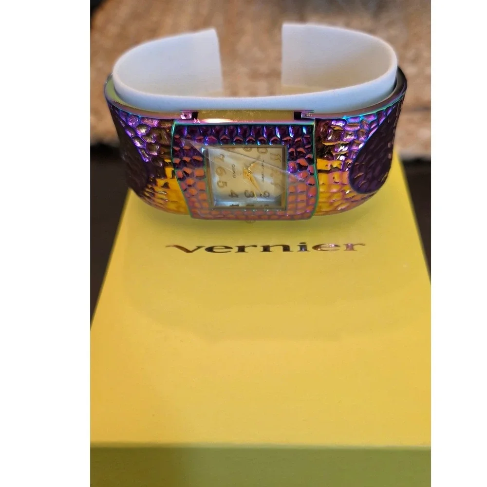 Vernier Cuff Bangle Watch Womens OS Iridescent New Oil Silk Textured Metallic